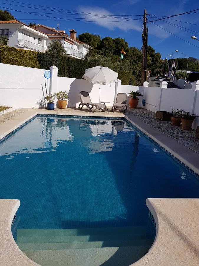 Villa - Zeezicht, Zwembad Nerja Exterior photo